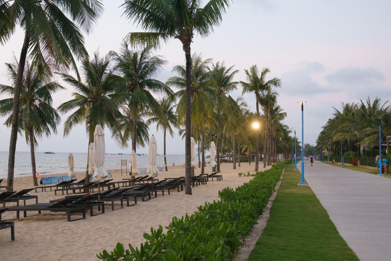 Kosmos Apart Hotel Phu Quoc - Night Market & Walkin To Beach Exteriör bild