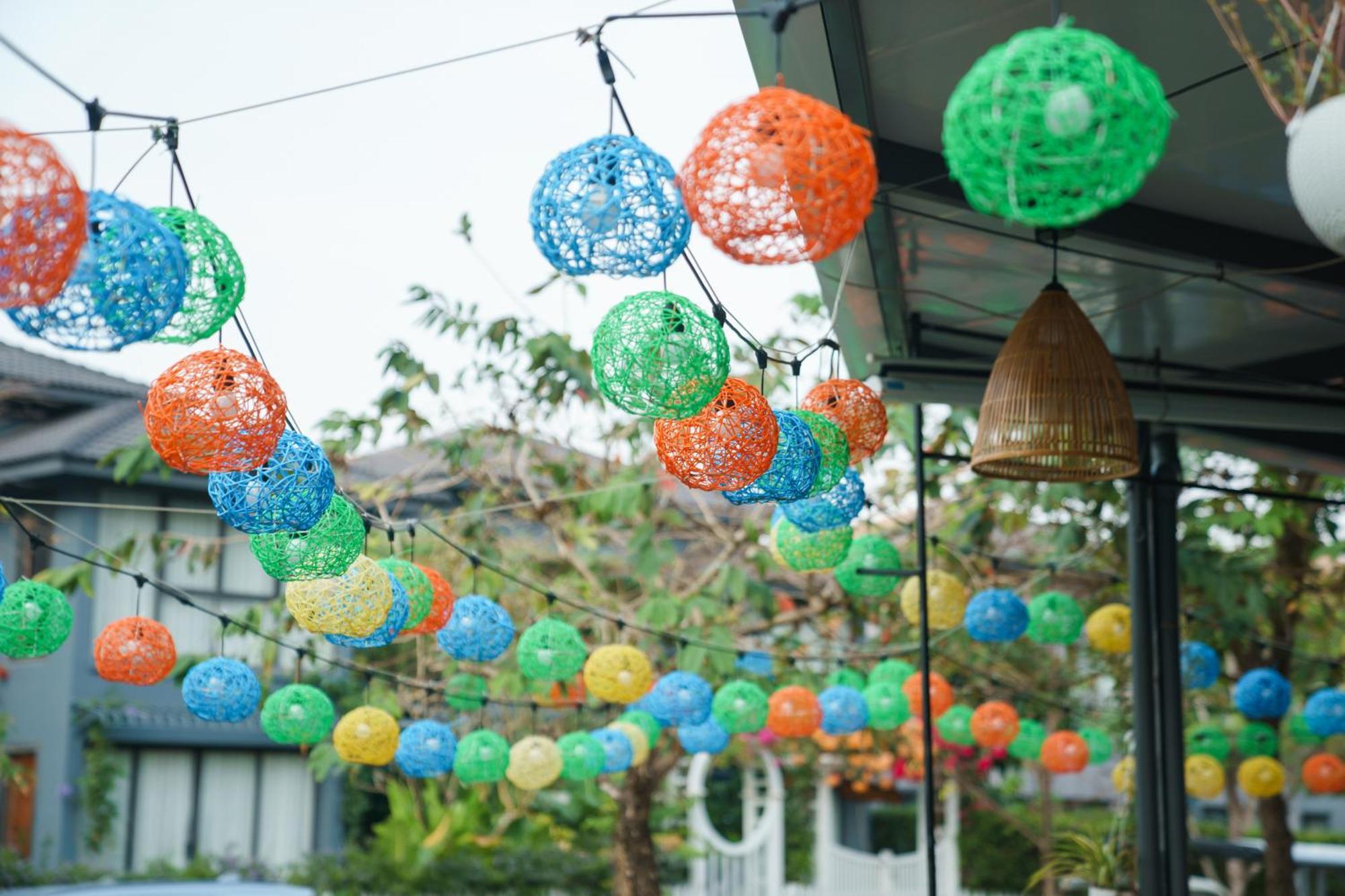 Kosmos Apart Hotel Phu Quoc - Night Market & Walkin To Beach Exteriör bild