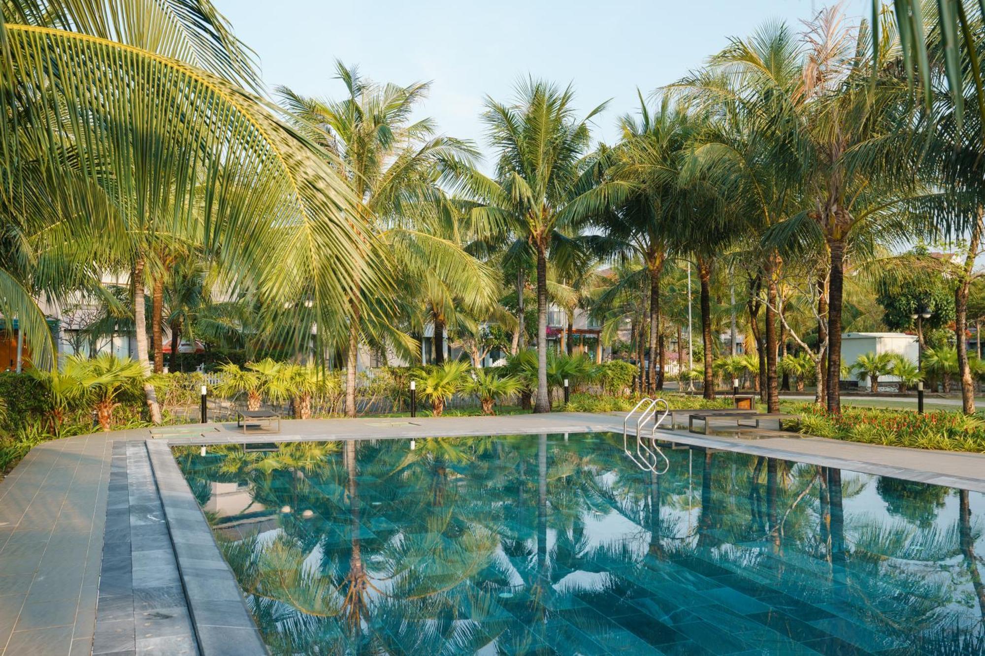 Kosmos Apart Hotel Phu Quoc - Night Market & Walkin To Beach Exteriör bild